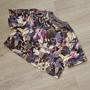 Nike Femme Short Sleeve Abstract Print Crop Top, XL